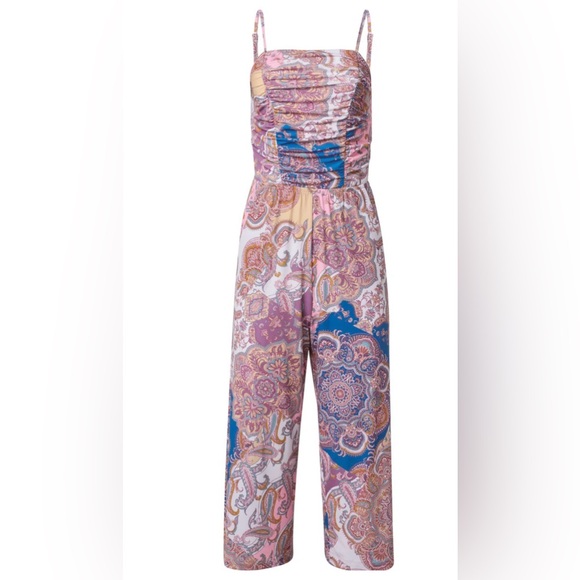 VENUS Paisley Print Jumpsuit | M | NWT - Picture 5 of 10